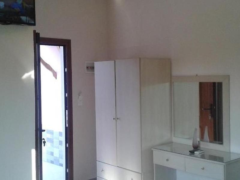 DBB6F7C263EAC9E0CDBA675225296FE3