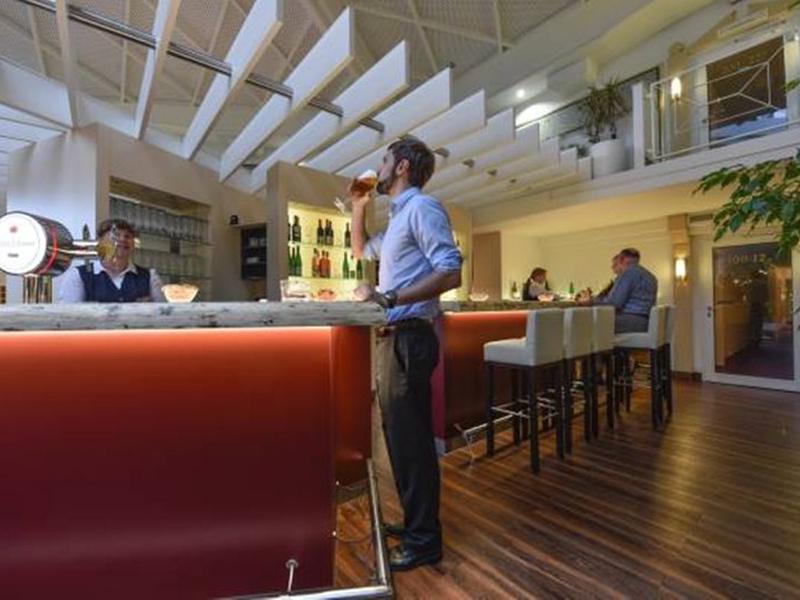 FAA9D7F2A7058DB7B2A42ABB8D1CDC25