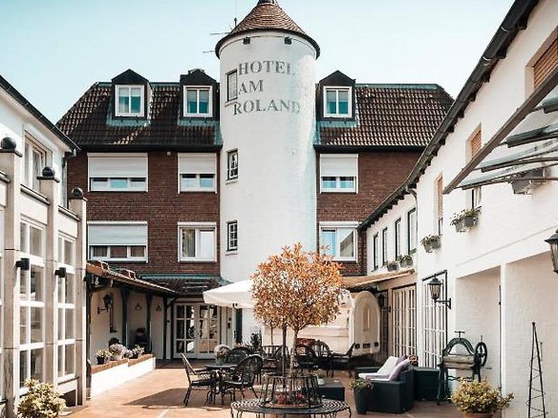 BB98D3478CE481048B97FEBE0DEFF31F