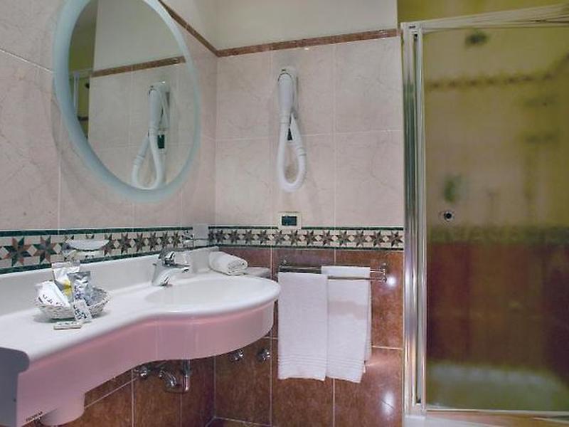 CA3F7B2F11724897D9C2E2322D6DB49B