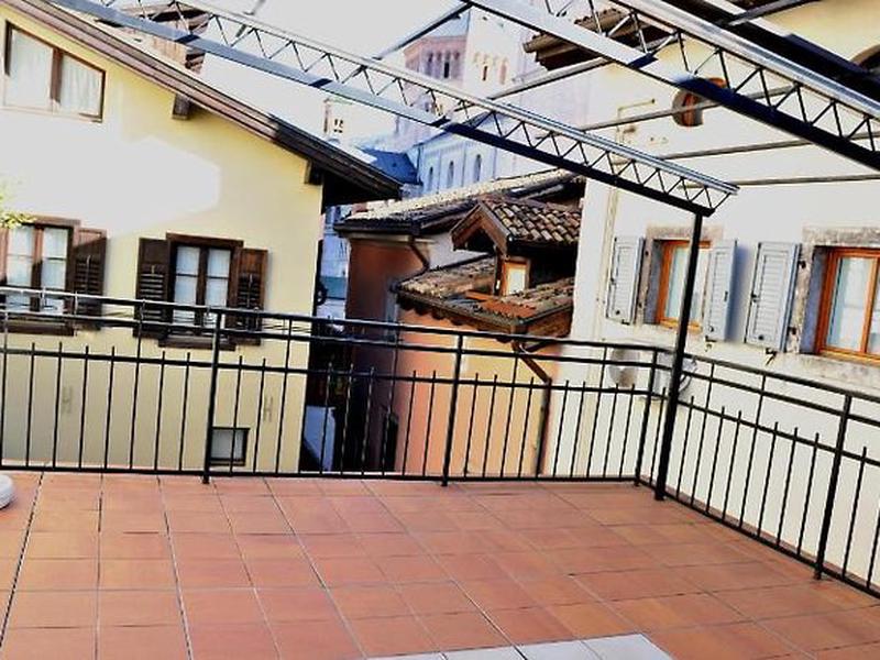 B5FF88A85403D7B4A75FA0DE264F1726