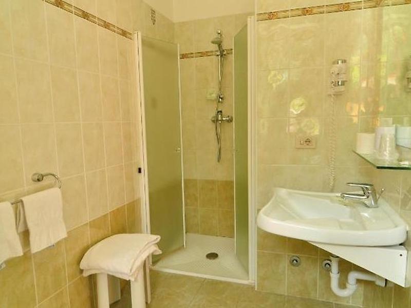 F41D5C0B896B324EEC5F988D4F3B9B5E