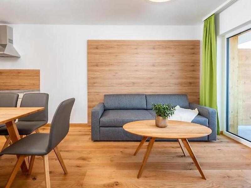 3DB565DC7BE81CB20F6BA9CB9A81B2F2