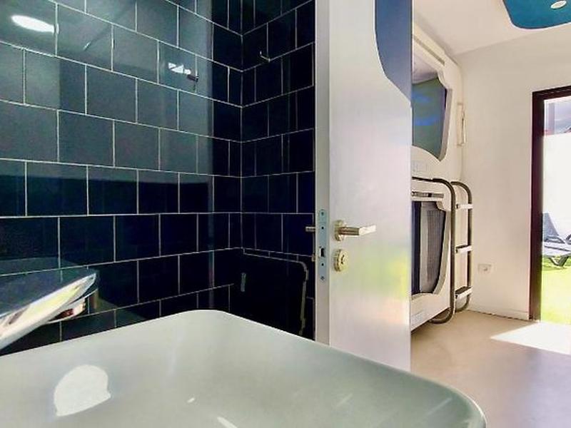 DE03431D531C38309A31D42BF675FA36