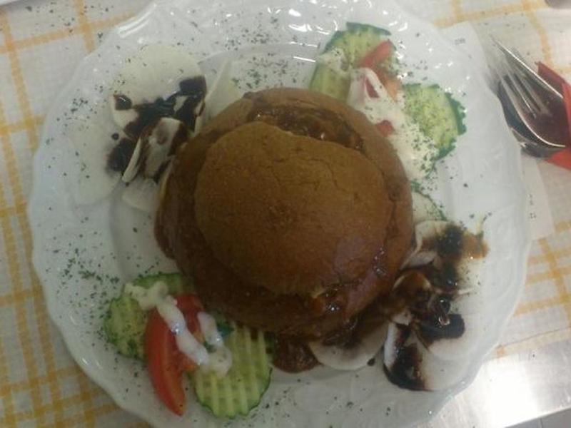 1935C5637E9F5BA885F2DECFECA7C58D