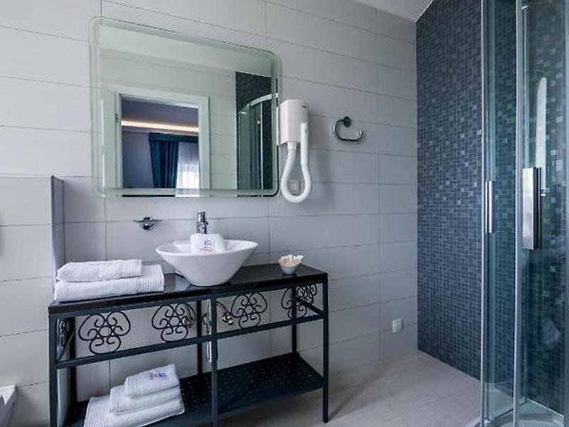 36F6D498EAD4942B491734550A00D163