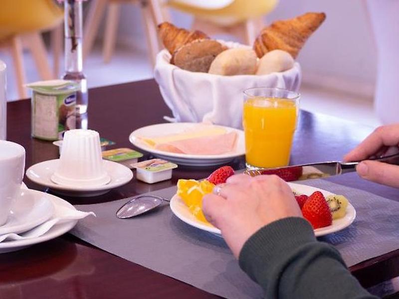 B33DECFD2049D1A9953D9EAD3578ECCC