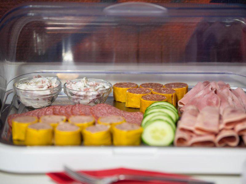 7A84E1354BCED00A4574277B57F63AB5