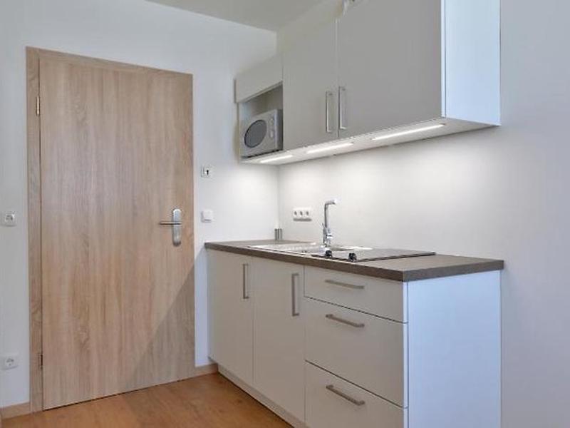 C95008D50A617D9F7EBC9CF4B640391D