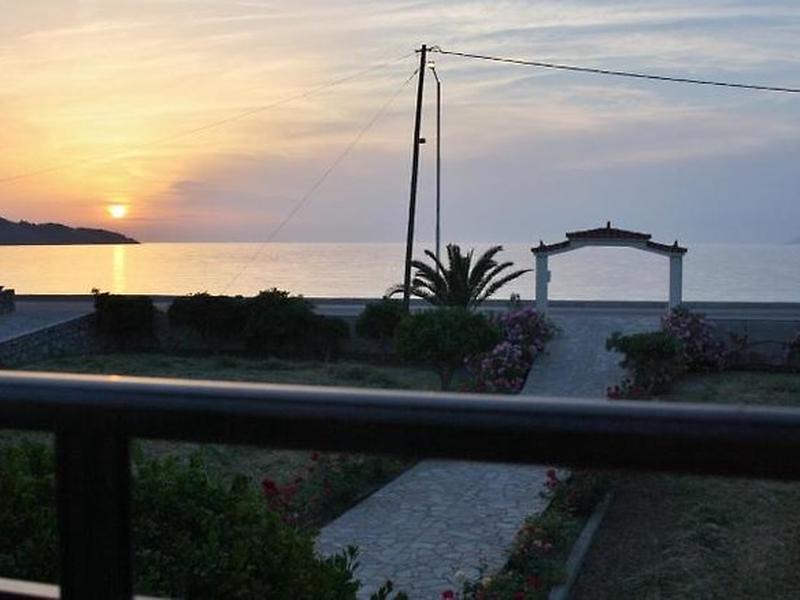 BA2200ED5F5DD64F0814A5D1B3371AC0