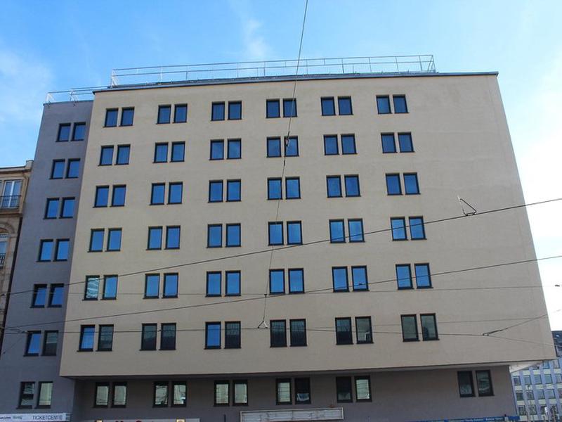 A24F0685E75476B928AC5CE1E9A1B10F