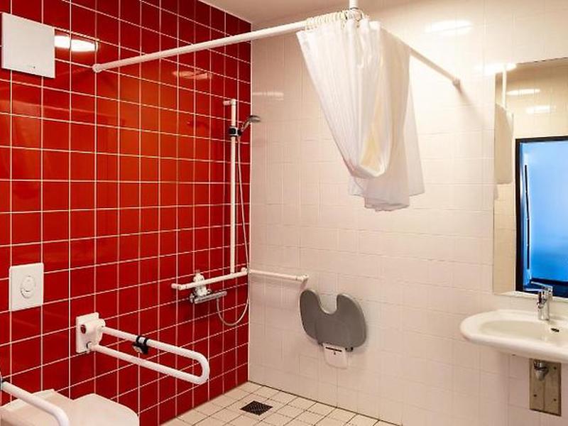 FAFF2CCCA810E6A3F0C458635637400D