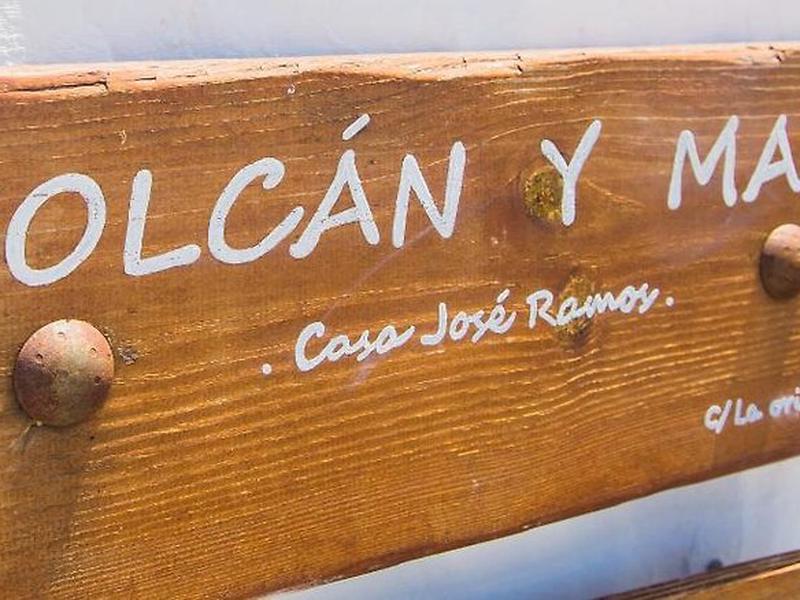 834CDFFB7908B705B7B3E14A52286646