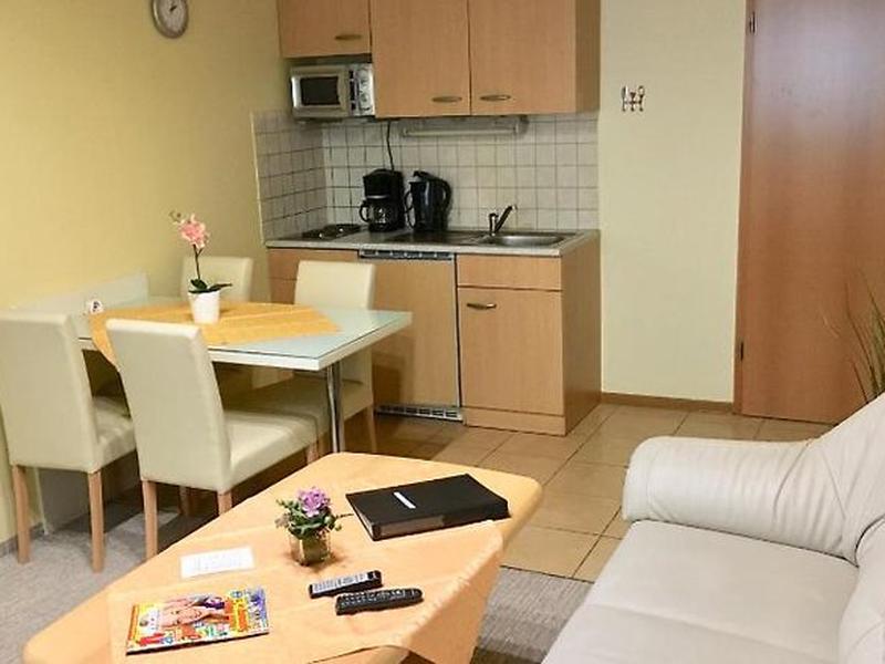 89E8CD9AA2627B488CF74896F368AA47