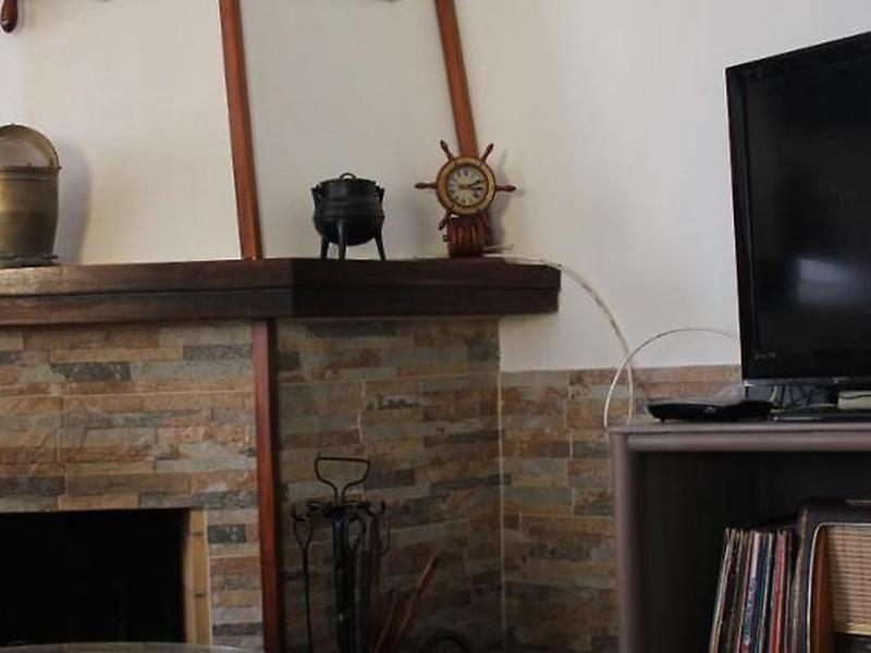 51C3B916857805CAE54BFB296D158801