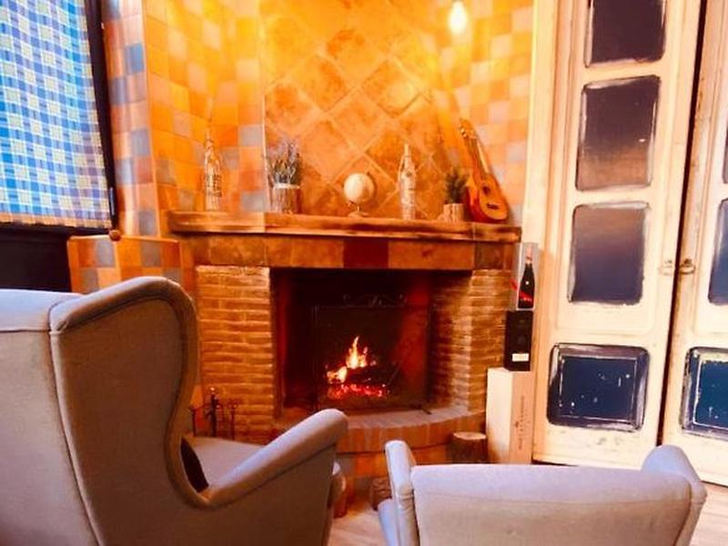 256A26D330E81DF9871D29258531DD7F