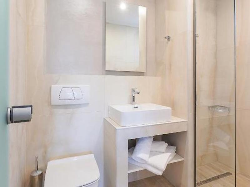 3CB7ABBBB9926B6115CD2F6205DA7B0A