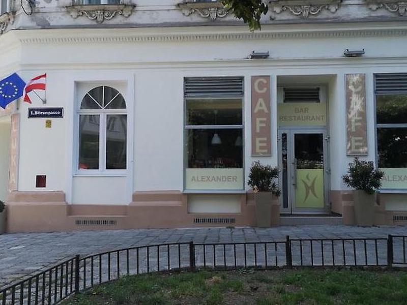 EB791E18C268F44C695B25F92F583BB4