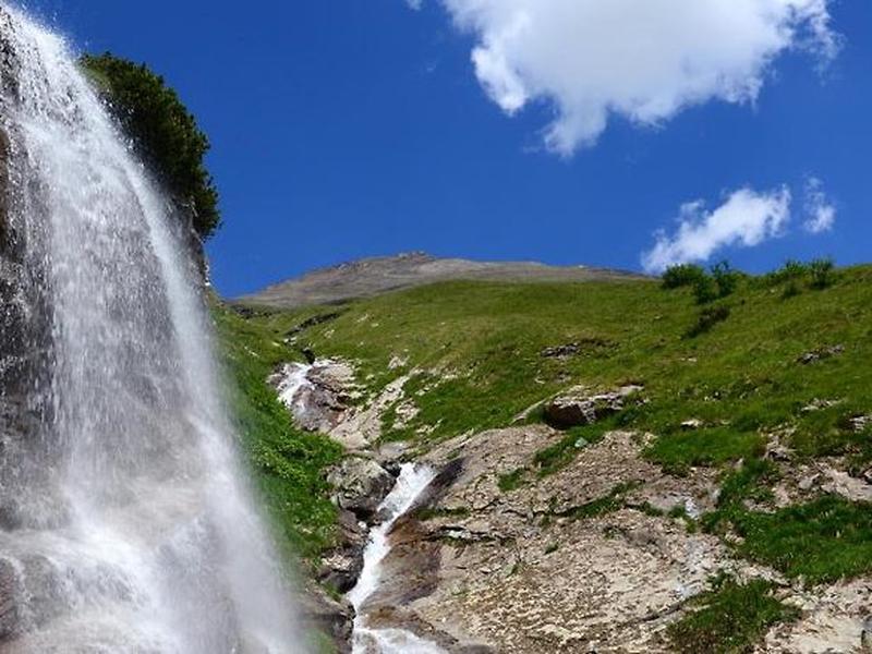 91046AEE54B07D878EFE14F985F2636D