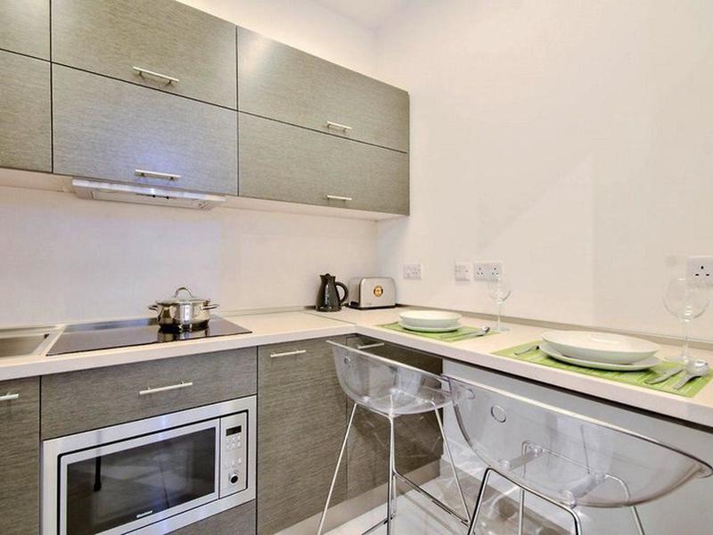 D4B5FB2BE8DC471947E2D6CF662DA021