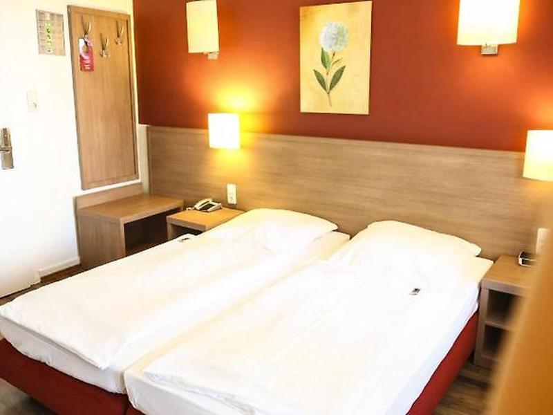 03727781A437A831889BAE7430AA2532