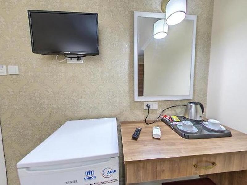 43A288D031A9841B20F96B4F6AAFFAFB