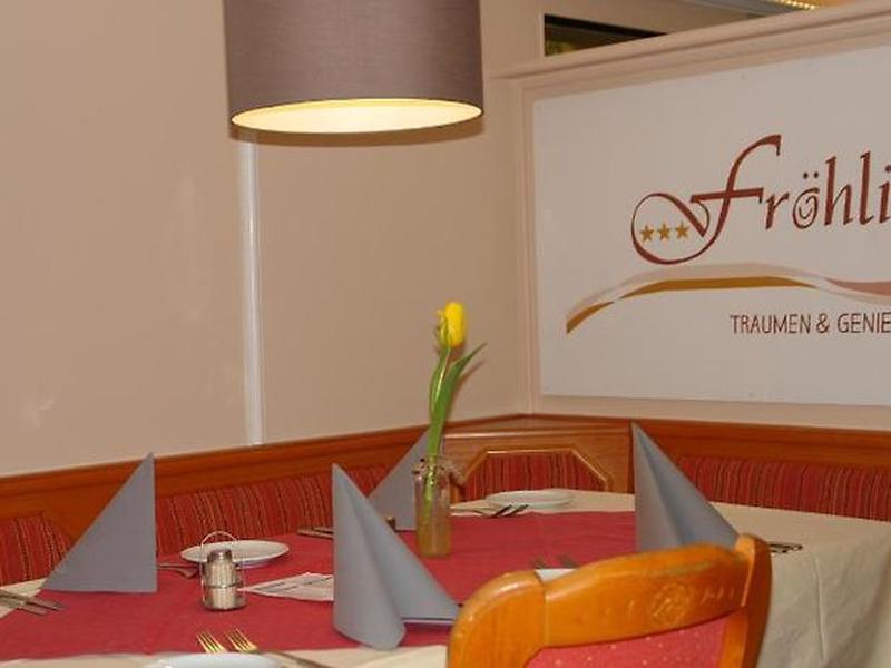 E51CBEABFB8B0820A48309B113947C87