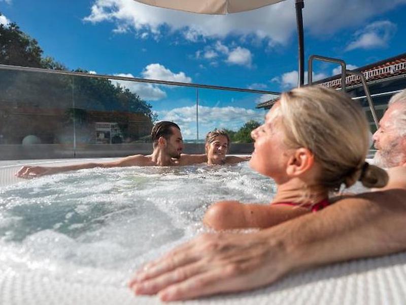 D4BD0514CE13ADCAF1330451CD32070B