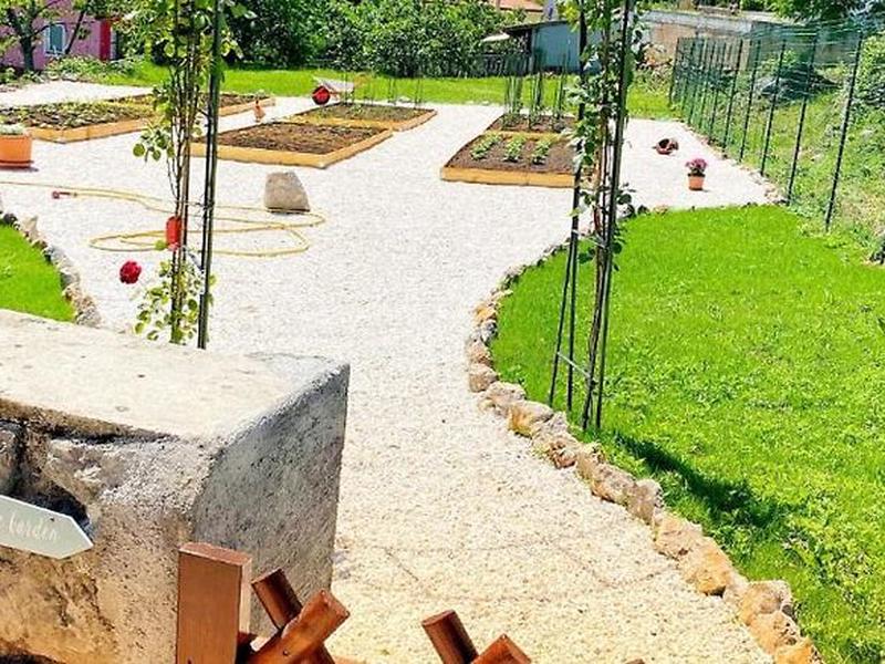 EA8DE22E87DB5C1CA651B5930FFF35C4