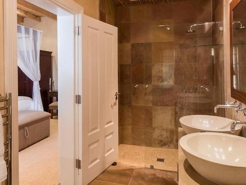 A310A8256C97364DE0F416D06205B650