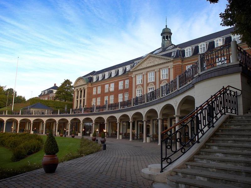 CDC80B34BF19F61D1D9FE6ACCC0D0BB1