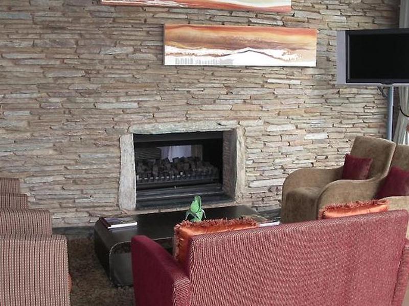 613F04BAF7240D8F6E5329B0F1D6DEB6