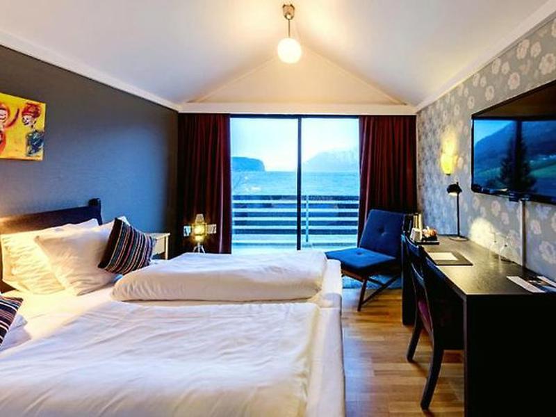 3C91F477F5B96858489C695506BF8810