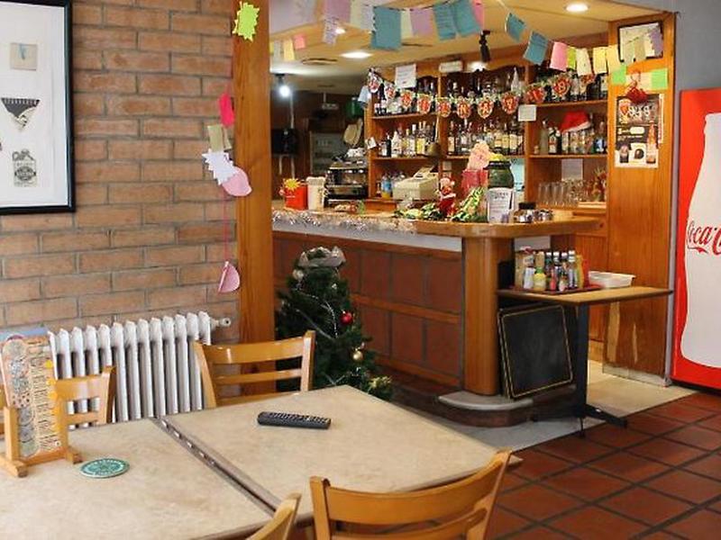 16F9E75C7756DE16D6FDA2A4F0221650