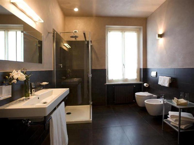 21F21ABCC5038CEC9DD2EC5CE4AFF5EC