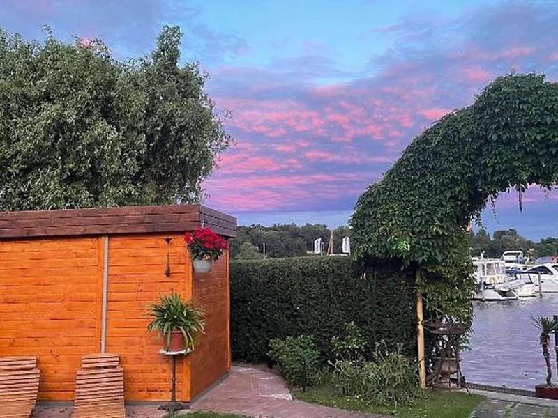 9EAE6E7B1FB7882959FEFE2D7CD8CD63