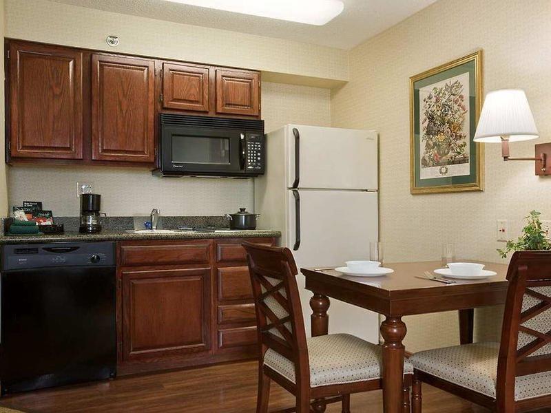 AA15A538B68D8FBFEF3E3710645FF09F