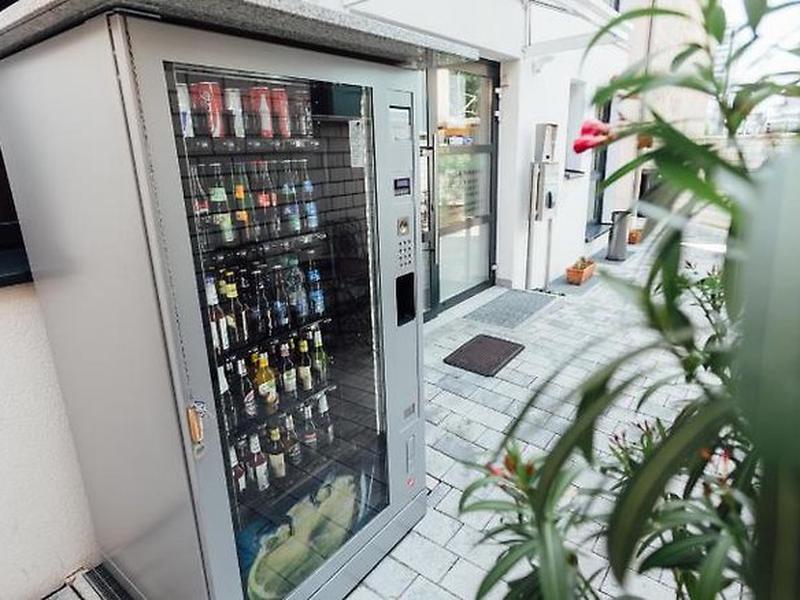 AEDE85D6F2B038C7C799AB772620B703