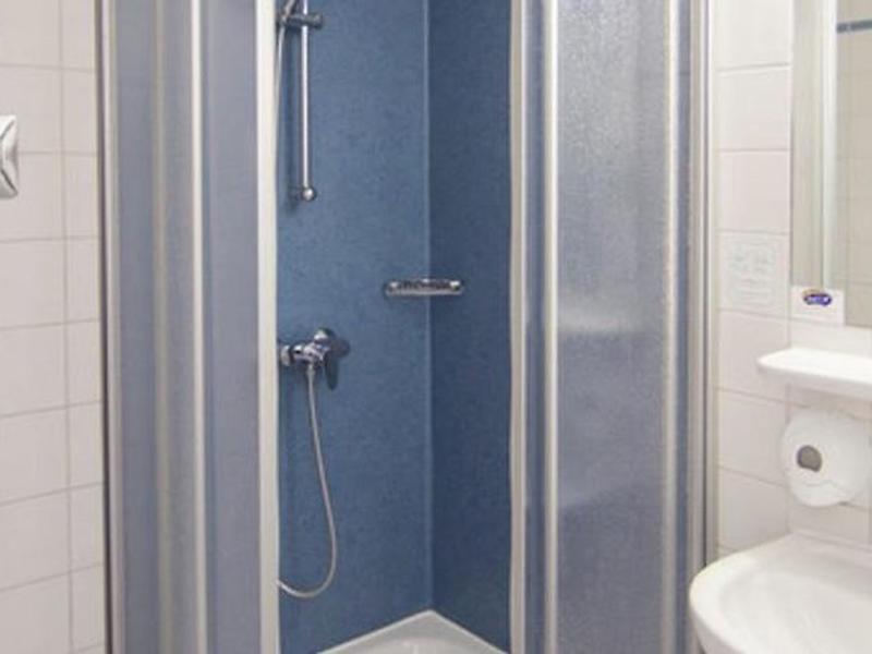 5870A0484822730CF77F9A2DA89453F1