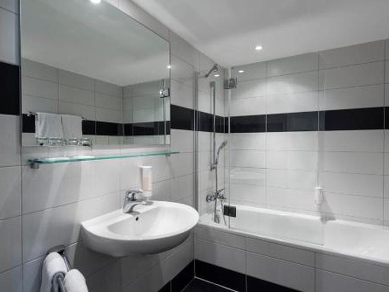 69B82BE27BF6F2C8D82D6A48FE1ACCD4