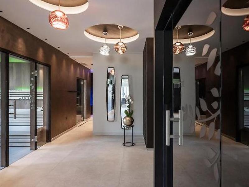 02D5B6EDA21880BB8483788217BBCA22