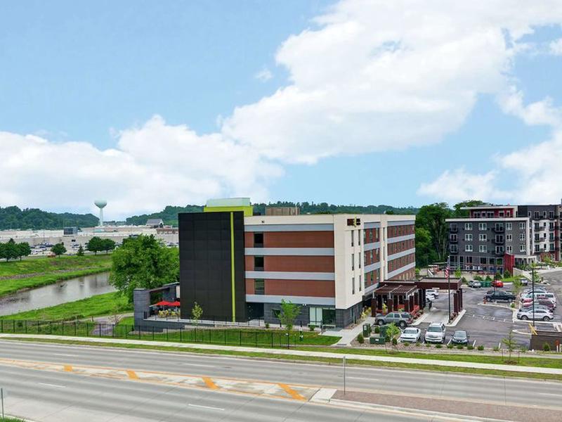 D2FB370643DCAE200BD5096660F576E4