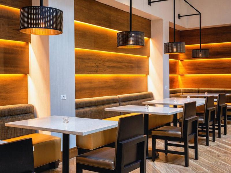 06D912E61935D69F6A143083D20E85E2