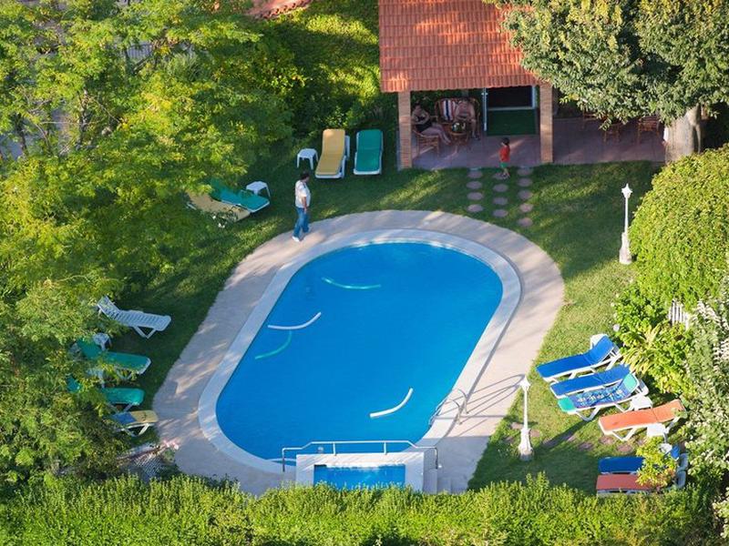 949803F48E69A31B1813F2C3017FEEF5