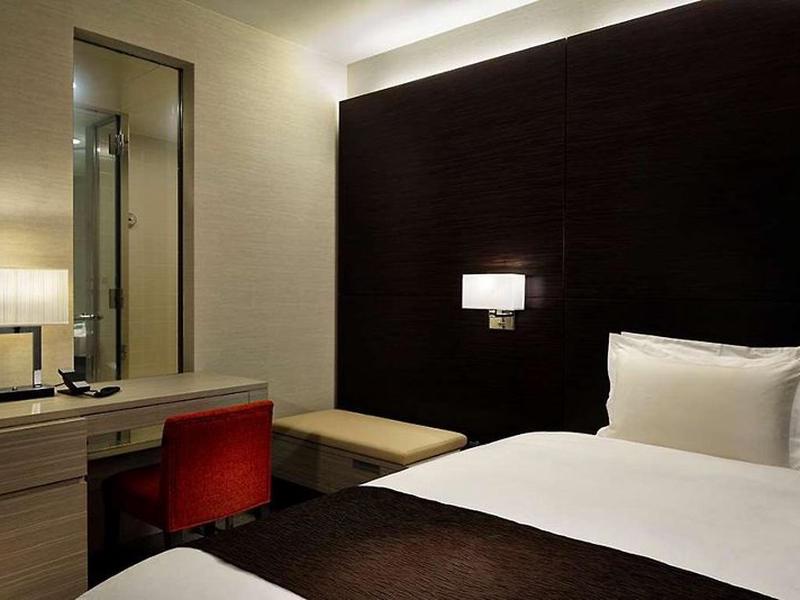 0D9AFF88F3C73C0DECEC31E1BCDADC5E