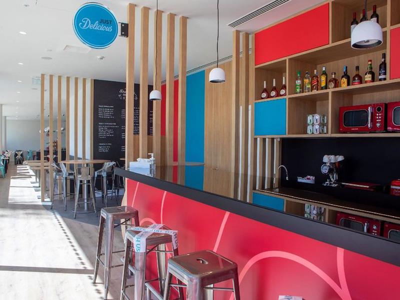 EEE93DE32CA7377F8B74A4F98A628C9B