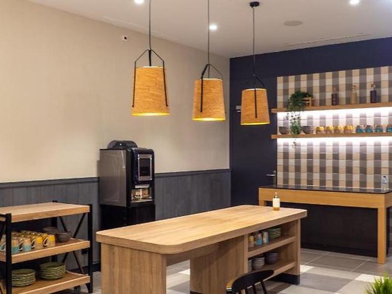 FD0389A7E7FC4B3F9A854C2EE489BE45