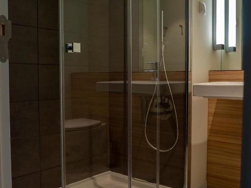 A86C5671B42B44794A4357D9C201423E