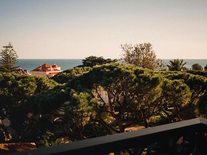 B91521BD5DF7F2C8A64CF956136BD4CA