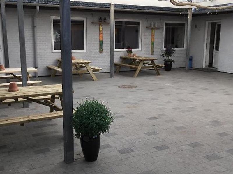 7FD4A12180648A49E2D16BF1D07F53EF